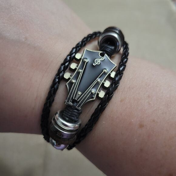 Guitar head stock music theme black layered bracelet - Picture 1 of 3